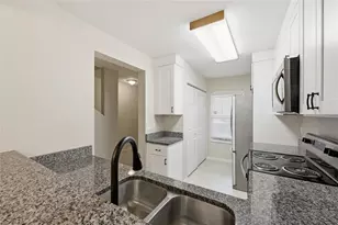 4215 SW 22nd Ln, Gainesville, FL 32607 - Photo 11