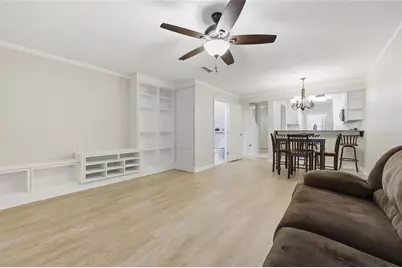 4215 SW 22nd Lane #127, Gainesville, FL 32607 - Photo 5