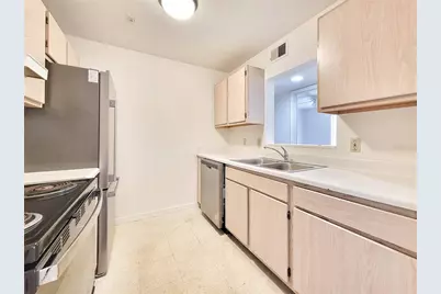 2360 SW Archer Road #505, Gainesville, FL 32608 - Photo 13