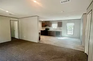 400 S Holly Ave, Florahome, FL 32140 - Photo 5