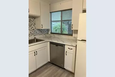 1305 Mohawk Circle, Tavares, FL 32778 - Photo 13