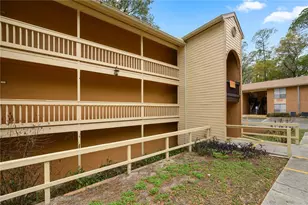 1810 NW 23rd Blvd, Gainesville, FL 32605 - Photo 7