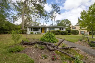 1303 NW 31st St, Gainesville, FL 32605 - Photo 7