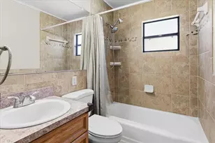 220 SE 71st St, Gainesville, FL 32641 - Photo 13