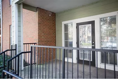 1235 SW 9th Road #101, Gainesville, FL 32601 - Photo 3