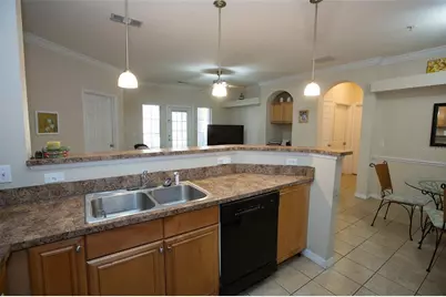 1235 SW 9th Road #101, Gainesville, FL 32601 - Photo 11