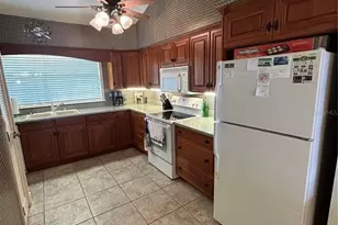 11001 SE Sunset Harbor Rd, Summerfield, FL 34491 - Photo 3