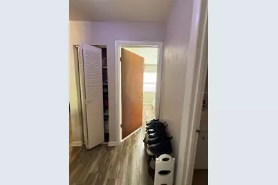 615 SW 11th Lane, Gainesville, FL 32601 - Photo 11