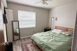 615 SW 11th Ln, Gainesville, FL 32601 - Photo 7