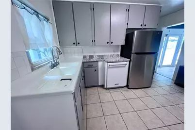 2707 NW 4th Avenue, Gainesville, FL 32607 - Photo 3