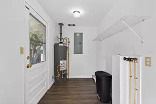 630 NE 6th Ave, Gainesville, FL 32601 - Photo 23