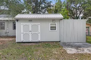 630 NE 6th Ave, Gainesville, FL 32601 - Photo 29