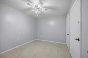 4000 SW 23rd St, Gainesville, FL 32608 - Photo 9