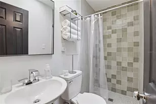 831 NW 20th Ter, Gainesville, FL 32603 - Photo 35