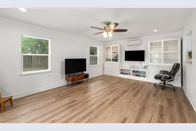 5101 NW 29th Lane, Gainesville, FL 32606 - Photo 11