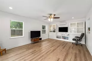 5101 NW 29 Ln, Gainesville, FL 32606 - Photo 11