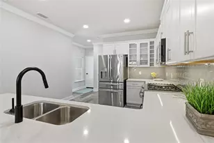 9541 SW 66th Ln, Gainesville, FL 32608 - Photo 11