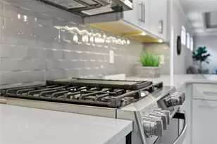 9541 SW 66th Ln, Gainesville, FL 32608 - Photo 15