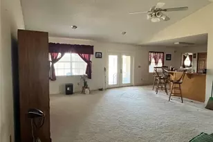 14182 SW 161st St, Brooker, FL 32622 - Photo 13