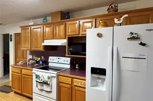 14182 SW 161st St, Brooker, FL 32622 - Photo 9