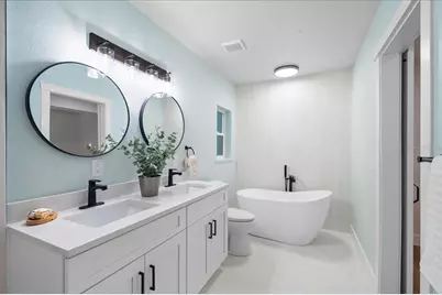 801 NW 37th Drive, Gainesville, FL 32605 - Photo 27