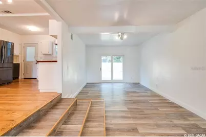 1028 NE 7th Avenue, Gainesville, FL 32601 - Photo 3