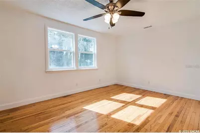 1028 NE 7th Avenue, Gainesville, FL 32601 - Photo 11