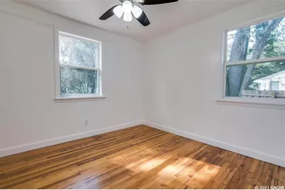 1028 NE 7th Avenue, Gainesville, FL 32601 - Photo 13