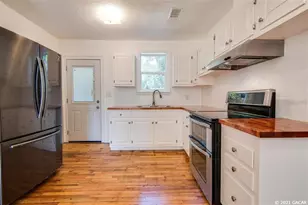 1028 NE 7th Ave, Gainesville, FL 32601 - Photo 7