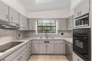 2111 SW 44th Ave, Gainesville, FL 32608 - Photo 21