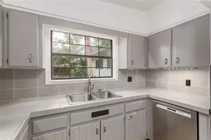 2111 SW 44th Ave, Gainesville, FL 32608 - Photo 23