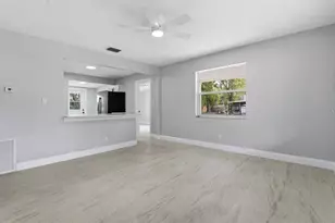 4313 Midland Rd, Sarasota, FL 34231 - Photo 3