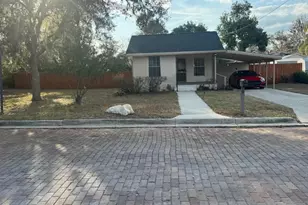 13841 12th St, Dade City, FL 33525 - Photo 1