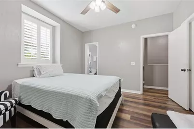 4700 SW Archer Road #130, Gainesville, FL 32608 - Photo 17