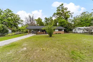 1741 NW 42nd Pl, Ocala, FL 34475 - Photo 3