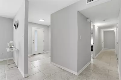 3311 NW 27th Avenue, Gainesville, FL 32605 - Photo 7