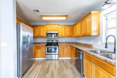 705 SE Townhomes Boulevard, Lake Butler, FL 32054 - Photo 9