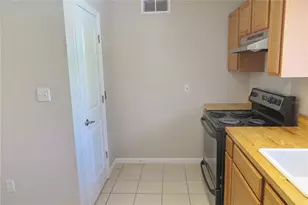 507 NW 39th Dr, Gainesville, FL 32607 - Photo 9