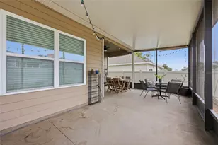 8261 SW 60th Ave, Gainesville, FL 32608 - Photo 9