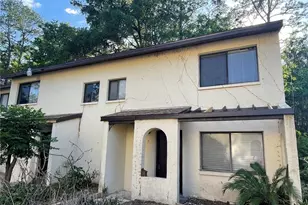 2735 SW 35 Pl, Gainesville, FL 32608 - Photo 3
