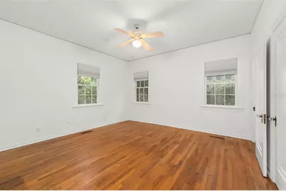 717 NE Boulevard, Gainesville, FL 32601 - Photo 15