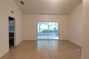 1571 NW 29 Rd, Gainesville, FL 32605 - Photo 7