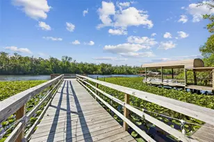 334 Paradise Cir, Satsuma, FL 32189 - Photo 5