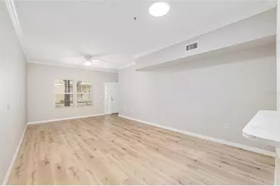 9177 SW 52nd Road #102, Gainesville, FL 32608 - Photo 11