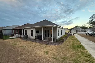 1016 NW 132nd Blvd, Newberry, FL 32669 - Photo 25