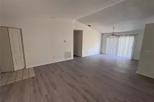 1028 Hickory Rd, Ocala, FL 34472 - Photo 3