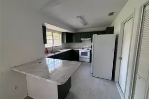 1028 Hickory Rd, Ocala, FL 34472 - Photo 5