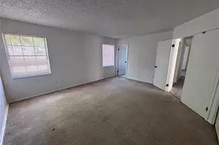 1028 Hickory Rd, Ocala, FL 34472 - Photo 7