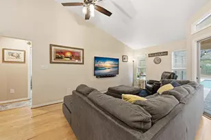 13708 SW 1st Ln, Newberry, FL 32669 - Photo 11