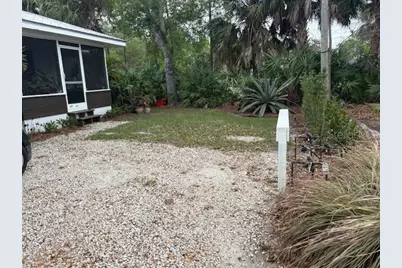 651 Madison Court, Sarasota, FL 34236 - Photo 11